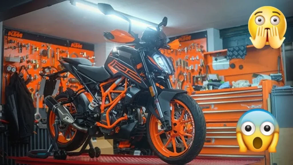 2025 KTM 125 Duke