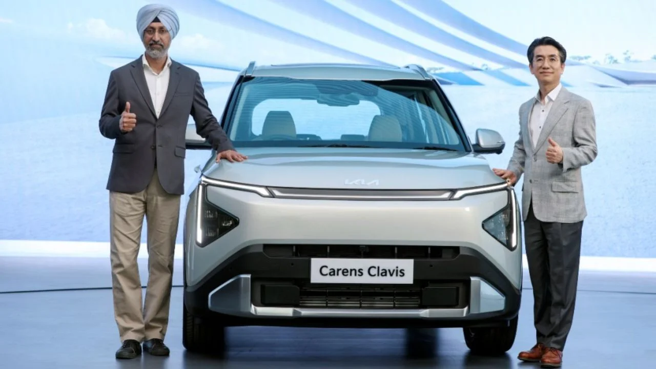 Kia Carens Clavis Bookings Launched